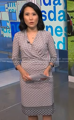 Vicky's grey geometric wrap dress on NBC News Daily