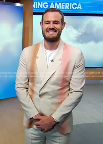 Brian Kelly's ivory striped blazer on Good Morning America