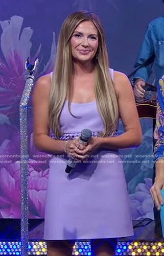 Carly Pearce's lilac chain belt dress on Good Morning America