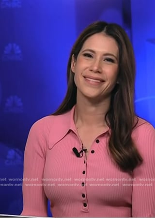 Deirdre Bosa's pink ribbed polo top on NBC News Daily