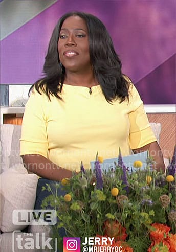 Sheryl's yellow top on The Talk