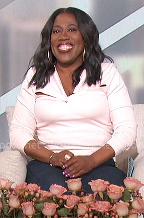 Sheryl's light pink twisted top on The Talk