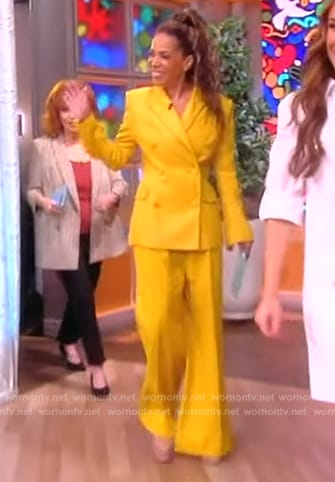 Sunny's yellow leather suit on The View