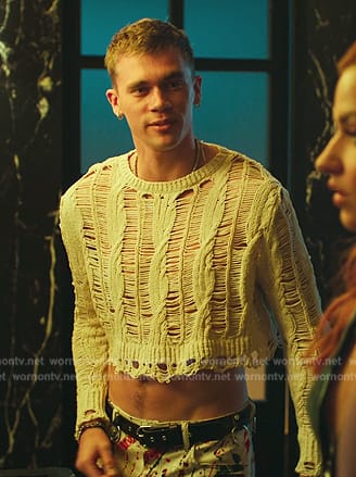 Eric's distressed crop top on Elite