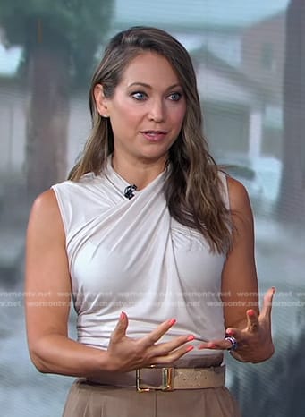 Giner's twist neck sleeveless top on Good Morning America
