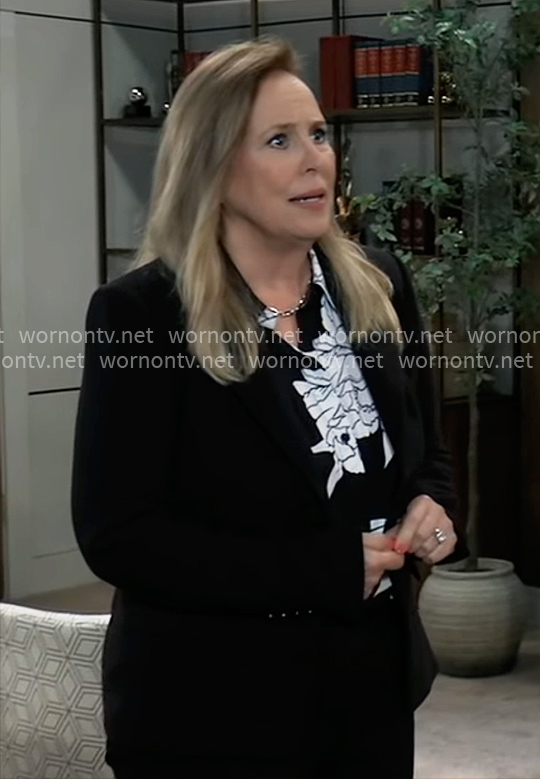 Laura's black and white floral blouse on General Hospital