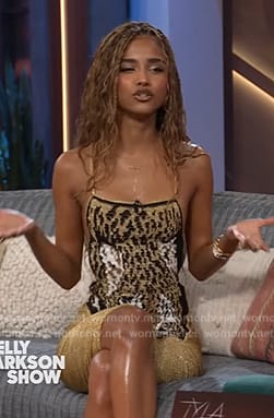 Tyla's leopard metallic dress on The Kelly Clarkson Show
