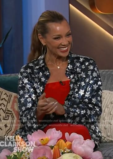 Vanessa Williams' blue sequin star jacket on The Kelly Clarkson Show
