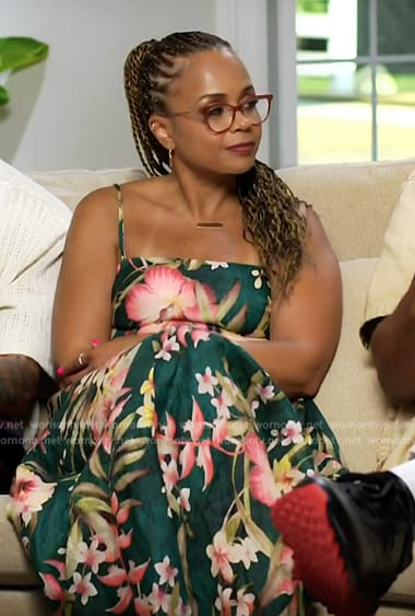 Carla Banks-Waddles' green floral print midi dress on E! News