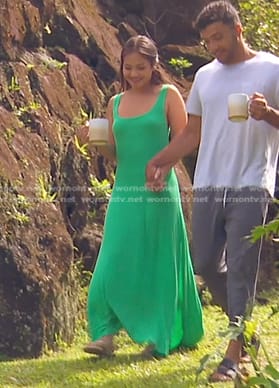 Jenn Tran's green side slit maxi dress on The Bachelorette
