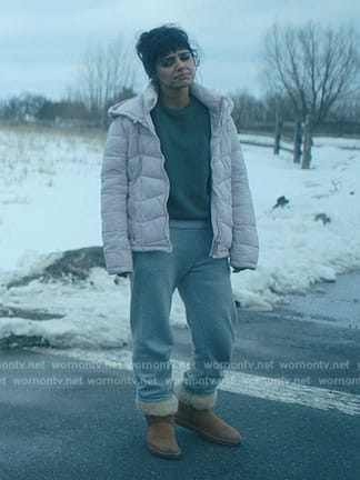 Lila's pink puffer jacket on The Umbrella Academy