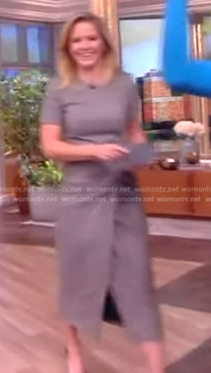 Sara's gray wrap dress on The View