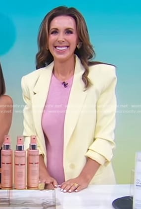 Sarah Eggenberger's yellow ruched sleve blazer on Good Morning America