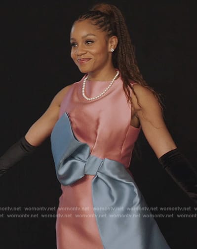 Simone's satin pink dress with contrast bow on All American Homecoming