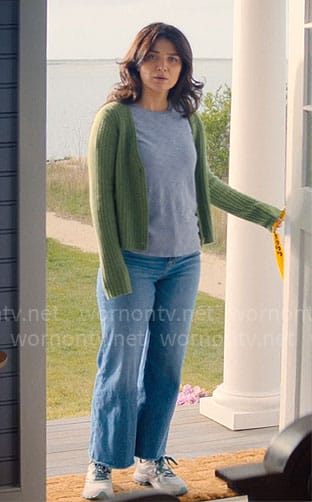 Amelia's green rib knit cardigan on The Perfect Couple