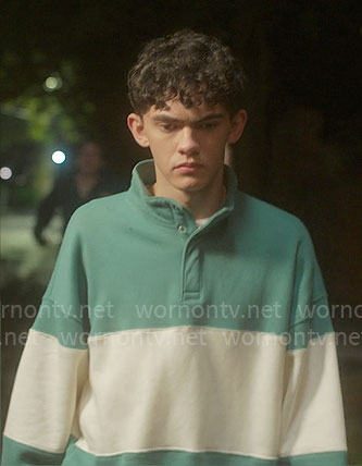 Charlie's green and white sweatshirt on Heartstopper