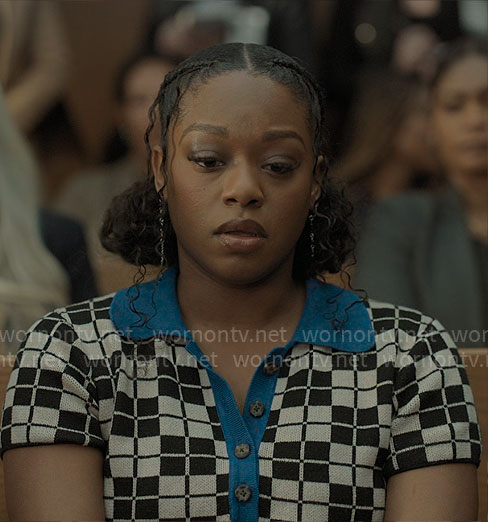 Izzy's checked knit polo top on The Lincoln Lawyer