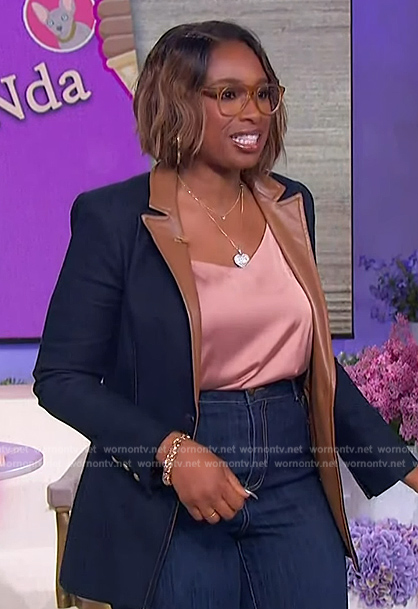 Jennifer's contrast blazer on The Jennifer Hudson Show