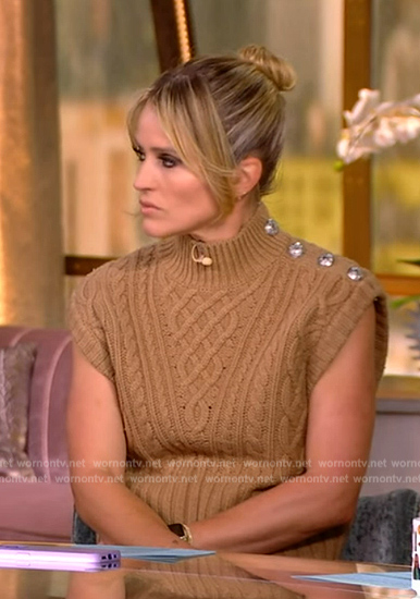 Sara's beige cable knit vest on The View