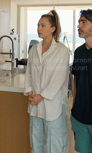 Ava's white button down shirt and baggy cargo jeans on Based on a True Story