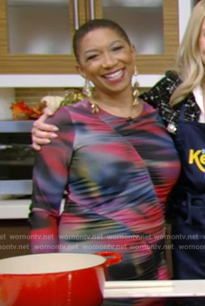 Deja Vu's abstract print mesh dress on Live with Kelly and Mark