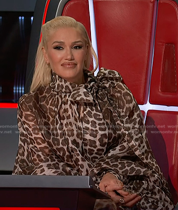 Gwen's leopard tie neck blouse on The Voice
