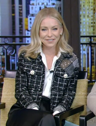 Kelly's black tweed jacket on Live with Kelly and Mark