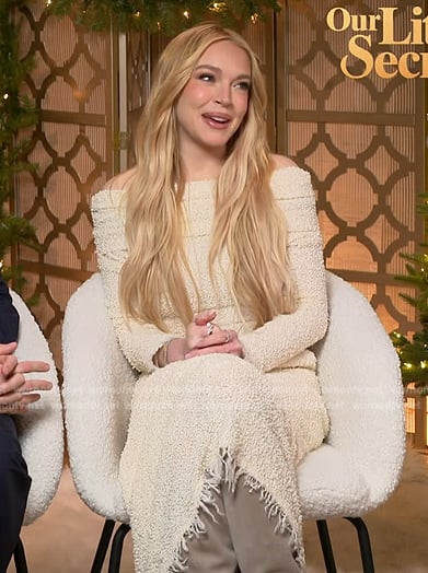 Lindsay Lohan's white tweed fringe dress on E! News