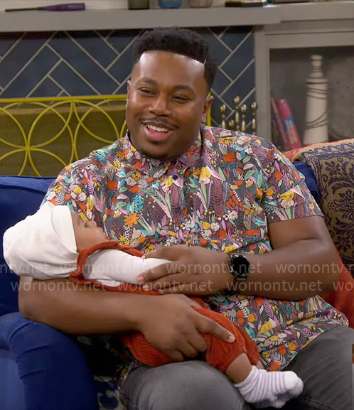 Marty's floral button down shirt on The Neighborhood