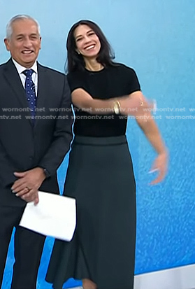 Natalie's green midi skirt on Today