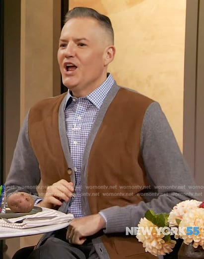 Ross's colorblock cardigan on The Drew Barrymore Show