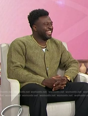 Sinqua's green textured cardigan on Sherri
