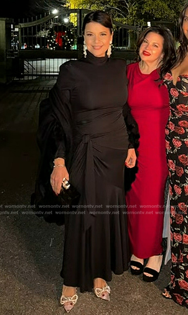 Ana's black gathered waist dress on The View