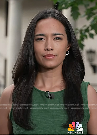 Emilie's green tie front top on Today
