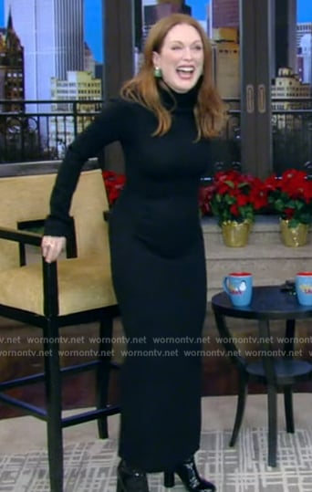 Julianne Moore's black knit dress on Live with Kelly and Mark