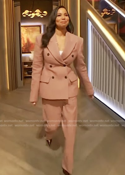 Jurnee Smollett's pink double breasted blazer on The Drew Barrymore Show