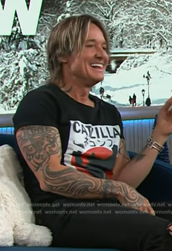 Keith Urban's Catzilla graphic tee on The Kelly Clarkson Show