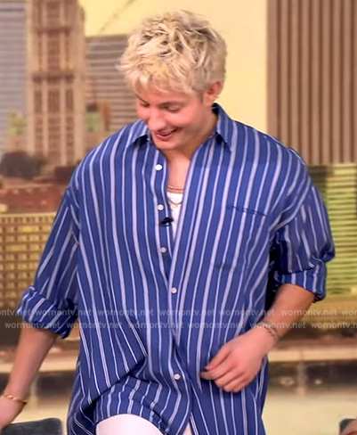 Matt Rife's blue stripe shirt on The View
