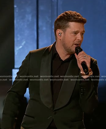 Michael Bublé's black tuxedo blazer on The Voice