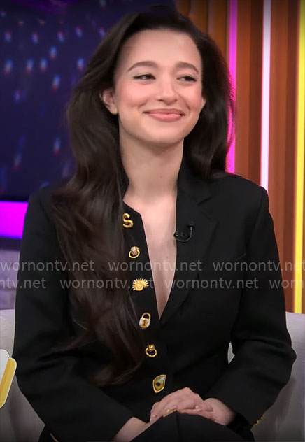 Mikey Madison's black jacket with gold buttons on CBS Mornings