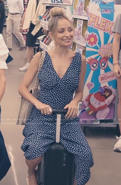 Nicole's blue polka dot print dress on Paris and Nicole The Encore