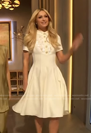 Paris Hilton's white lace dress on The Drew Barrymore Show