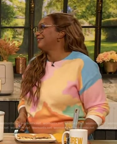 Sunny Anderson's abstract print sweater on The Drew Barrymore Show