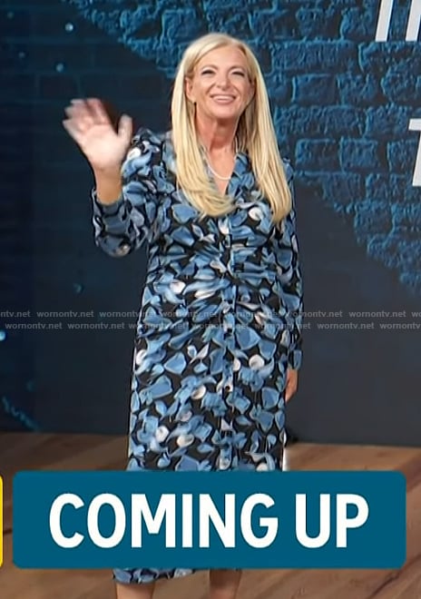 Allison's blue floral print ruched dress on Access Hollywood