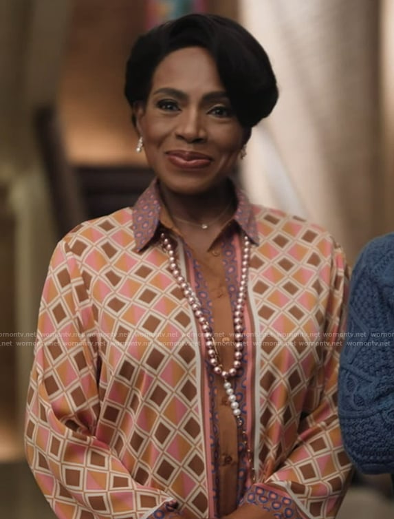 Barbara's printed blouse on Abbott Elementary