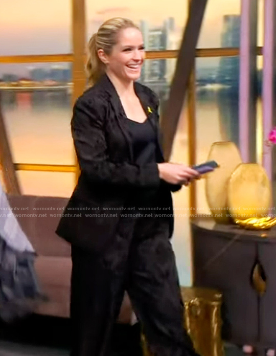 Sara's black floral jacquard blazer and pants on The View