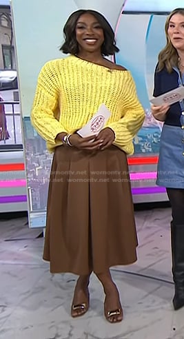 Ego Nwodim's brown leather sandals on Today