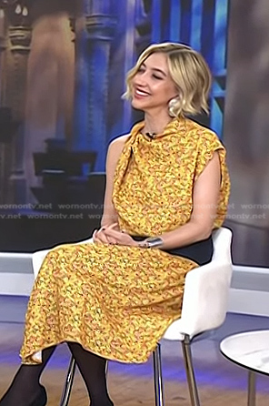 Heidi Gardner's yellow floral dress on Today