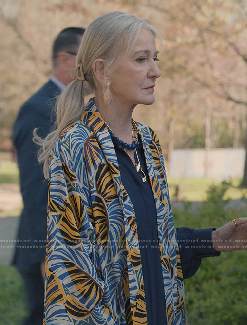Kathy's printed kimono on Sweet Magnolias