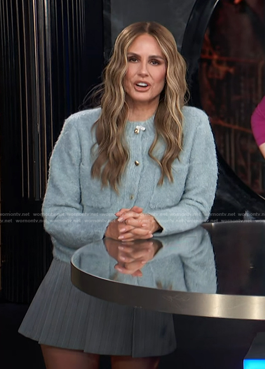 Keltie's blue fuzzy cardigan on E! News